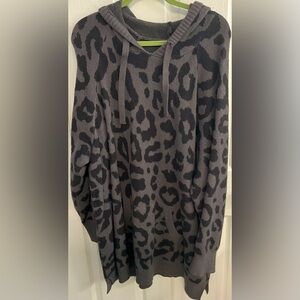 Torrid Long Hooded Sweater Size 4